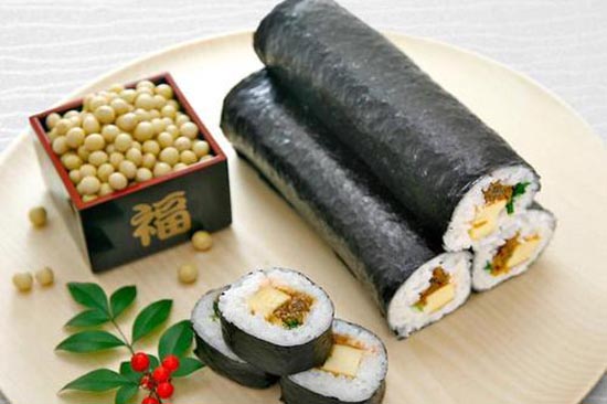 <b>˾---ô˾</b>