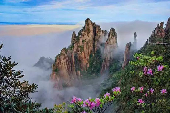 【 十大最美景点】-- 中国各地十大最美景点