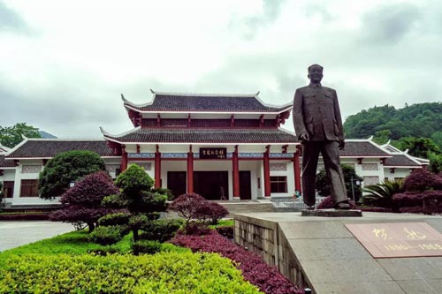 <b>�żҽ羰���ܱ�ʮ�����ξ���</b>
